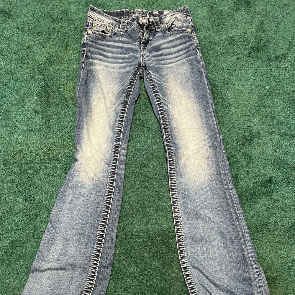 Miss me jean size 26 low rise bootcut inseam 33.5